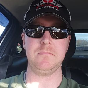 Meet your Posher, Travis